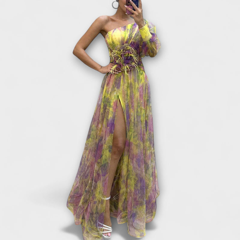 Cecilia - Elegant Split Dress