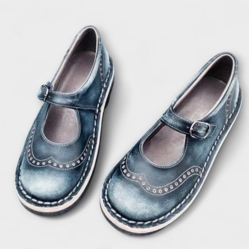 Classic Round-Toe Buckle Strap Shoes