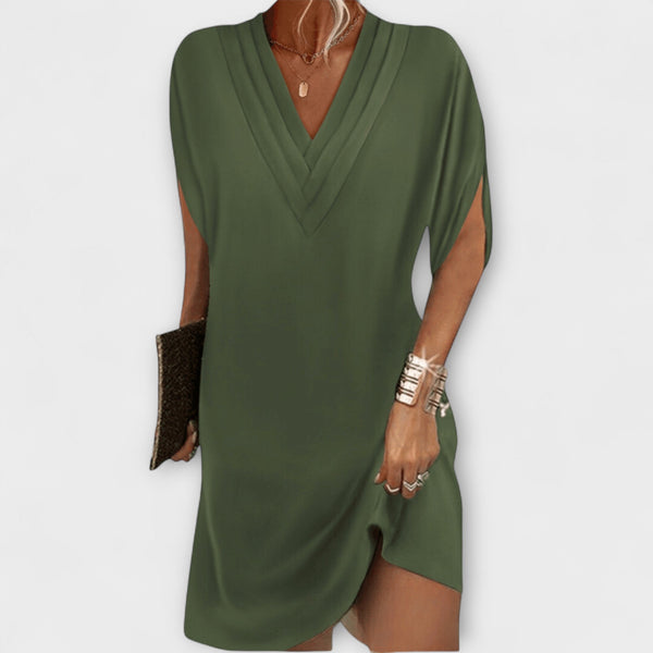 Mia - Elegant Shift Dress