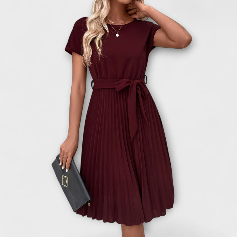 Amira - Elegant Maxi Dress