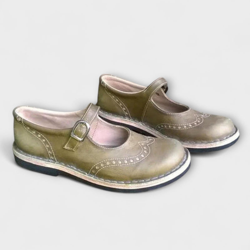 Classic Round-Toe Buckle Strap Shoes