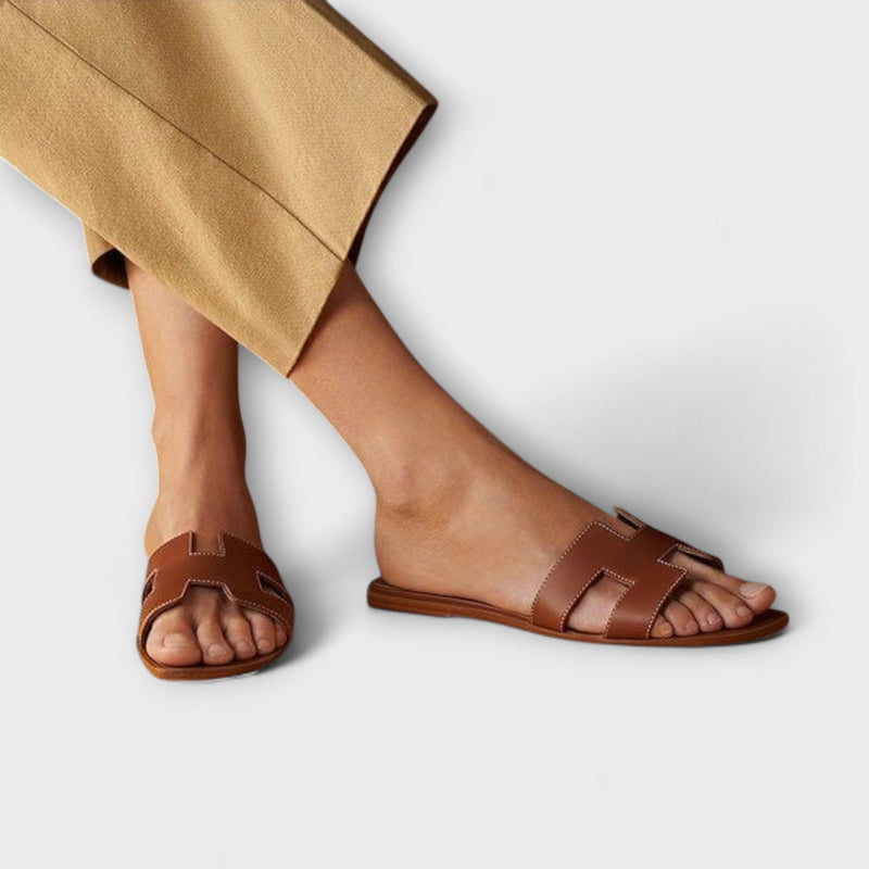 Nelia – Flat Summer Slippers with Decorative Stitching