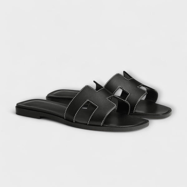 Nelia – Flat Summer Slippers with Decorative Stitching