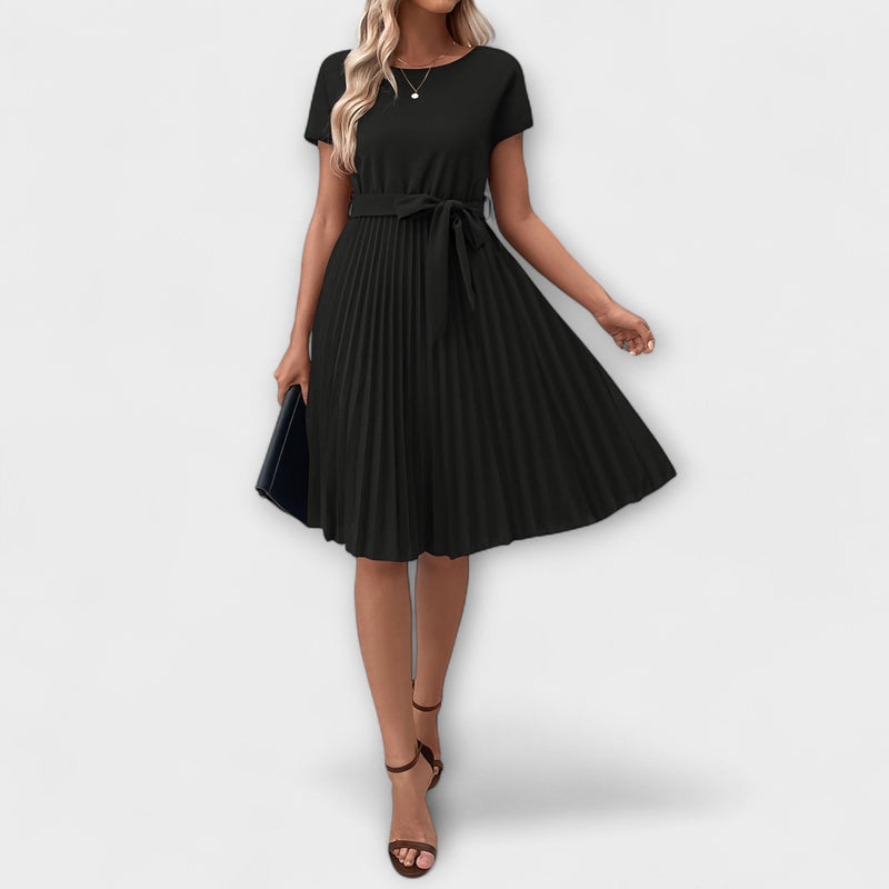 Amira - Elegant Maxi Dress