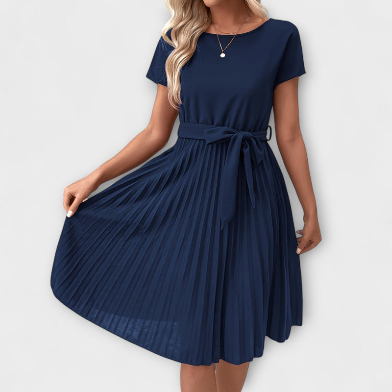 Amira - Elegant Maxi Dress