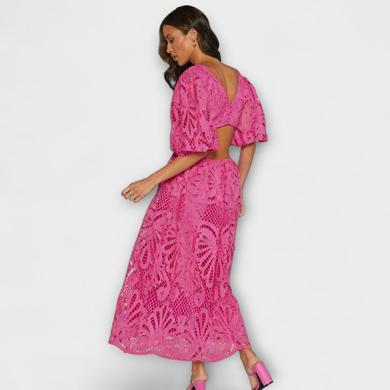 Elegant Dress with Delicate Details