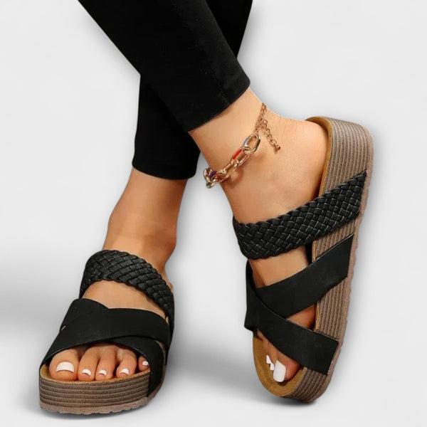 Nara – Orthopaedic Summer Slides