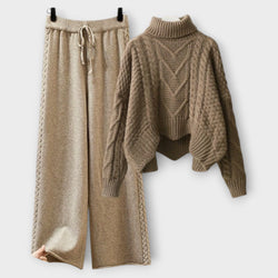 Vanessa™ Cozy Knit Set